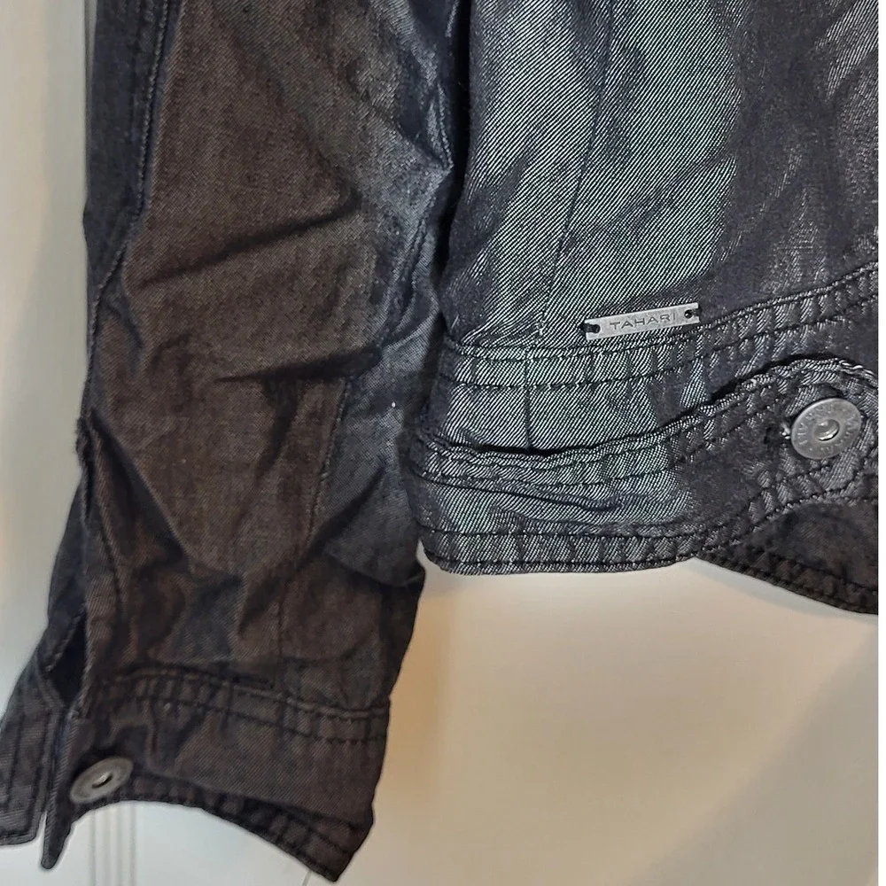 Tahari lightweight trucker